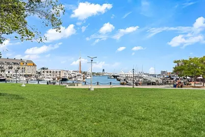 62 Commercial Wharf #B, Boston, MA 02110 - Photo 16