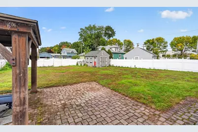 15 Maryland Avenue, Chicopee, MA 01020 - Photo 32