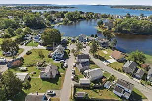 95 Eastern Ave, Swansea, MA 02777 - Photo 20