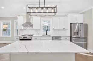 152 Washington St, Boston, MA 02135 - Photo 6