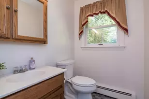166 Harkness Rd, Amherst, MA 01002 - Photo 16