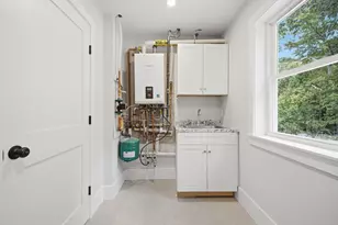27 Geraldine Dr, Norwood, MA 02062 - Photo 16