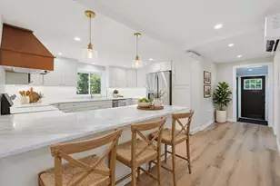 299 S Precinct St, Taunton, MA 02718 - Photo 22