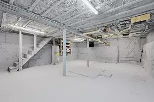 299 S Precinct St, Taunton, MA 02718 - Photo 26