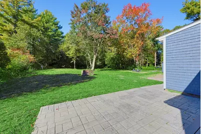 299 S Precinct St, Taunton, MA 02718 - Photo 8