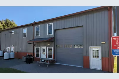 46 County St, Berkley, MA 02779 - Photo 1