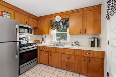 124 Windham Rd, Boston, MA 02136 - Photo 12