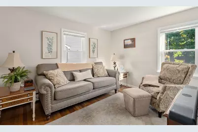 124 Windham Rd, Boston, MA 02136 - Photo 8