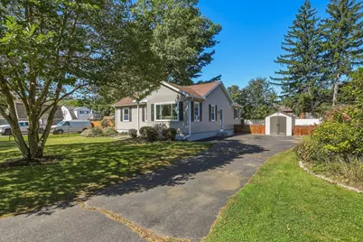 49 Crest St, Ludlow, MA 01056 - Photo 30