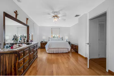 5 Grover St, Revere, MA 02151 - Photo 18