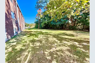 26 Willis St #12, Framingham, MA 01702 - Photo 16