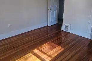41 Mill St, Beverly, MA 01915 - Photo 12