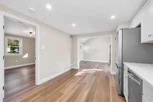 6 Bacon St, Pepperell, MA 01463 - Photo 6