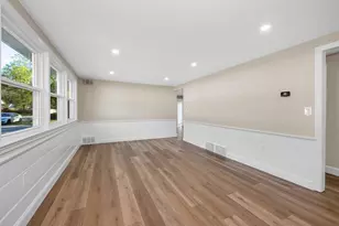 6 Bacon St, Pepperell, MA 01463 - Photo 14