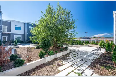 60 Cross St E #106, Somerville, MA 02145 - Photo 22
