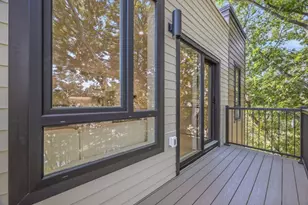 374 Athens St, Boston, MA 02127 - Photo 16