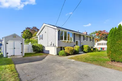 70 Westwind Rd, Lowell, MA 01852 - Photo 2