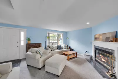 5 Mayberry Dr #G, Westborough, MA 01581 - Photo 4