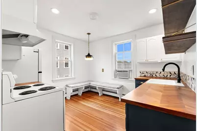 401 Cabot St #4, Beverly, MA 01915 - Photo 4