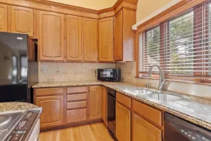 1102C Ridgefield Cir, Clinton, MA 01510 - Photo 12