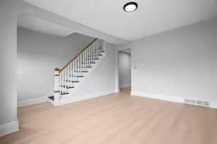 21 Jefferson Ave, Chelsea, MA 02150 - Photo 12