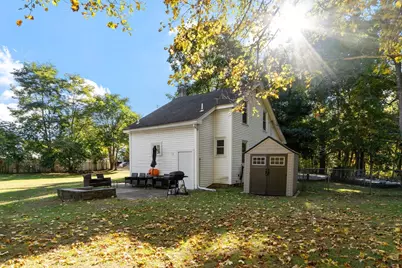 21 Roosevelt Rd, Tewksbury, MA 01876 - Photo 2