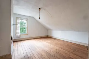 126 Clay St, Pawtucket, RI 02860 - Photo 16