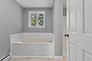 104 Sawyer St, Gardner, MA 01440 - Photo 18