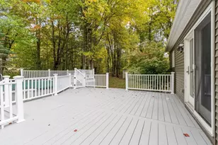 104 Sawyer St, Gardner, MA 01440 - Photo 38