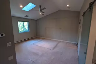 192 Ambrose St, Springfield, MA 01109 - Photo 14