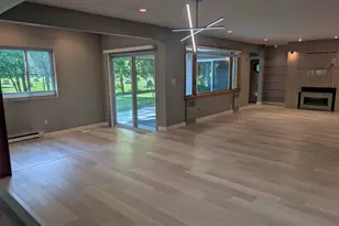 192 Ambrose St, Springfield, MA 01109 - Photo 4