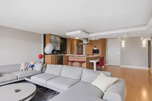180 Beacon St, Boston, MA 02116 - Photo 12