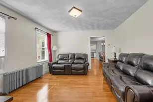 37 Dudley St, North Andover, MA 01845 - Photo 10
