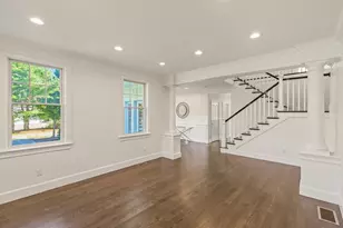 102 Ray Peck Dr, Dartmouth, MA 02748 - Photo 4