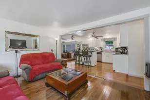 91 Batchelor St, Granby, MA 01033 - Photo 4