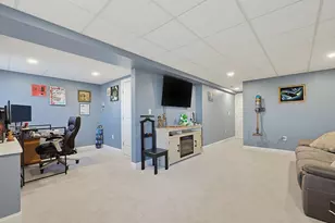 1216 Hazelwood Way, Clinton, MA 01510 - Photo 18