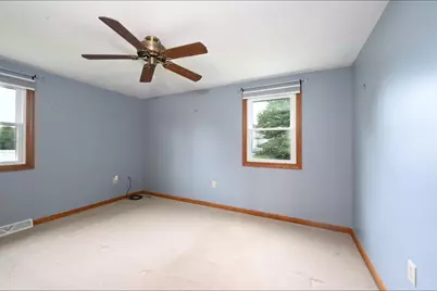 318 Essex St, Whitman, MA 02382 - Photo 18