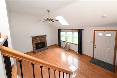 318 Essex St, Whitman, MA 02382 - Photo 16