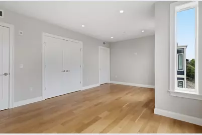 40 Westmoreland Street, Boston, MA 02124 - Photo 26
