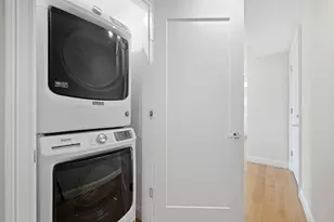 40 Westmoreland St, Boston, MA 02124 - Photo 40