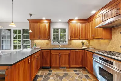 39 Rollingwood Ln, Concord, MA 01742 - Photo 8