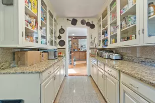 25 Fairbank St, Winchendon, MA 01475 - Photo 18