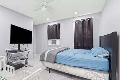 11 Beacon St, Lawrence, MA 01843 - Photo 10