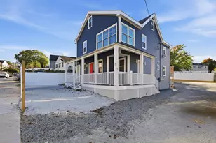 11 Beacon St, Lawrence, MA 01843 - Photo 2