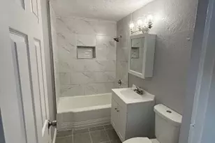 76 Bellevue St, Boston, MA 02125 - Photo 8