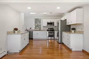 7 Hutton St, Danvers, MA 01923 - Photo 16