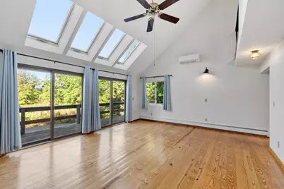 7 Hutton St, Danvers, MA 01923 - Photo 10