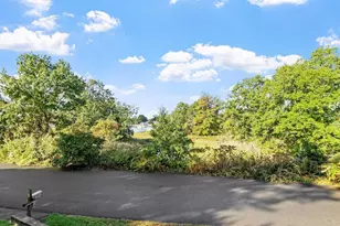 7 Hutton St, Danvers, MA 01923 - Photo 12