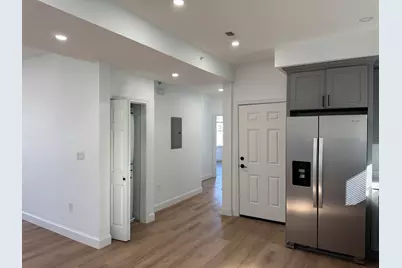 1077 Dorchester Ave #3, Boston, MA 02125 - Photo 8