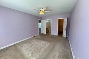 22 Brookstone Dr, Bridgewater, MA 02324 - Photo 8